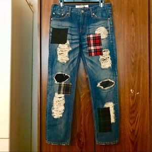 COMME des GARCONS NWT PATCHED & DISTRESSED JEANS S